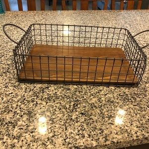 • Bettee Home & Garden Wooden Coffee Table Tray •